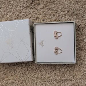NIB Minnie Mouse Ear Headband Earrings